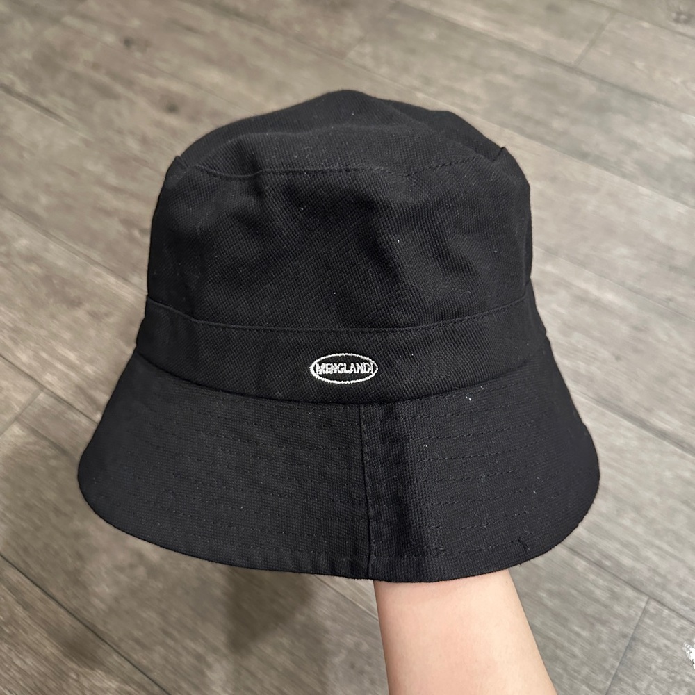 NWOT Black Bucket Hat with Logo